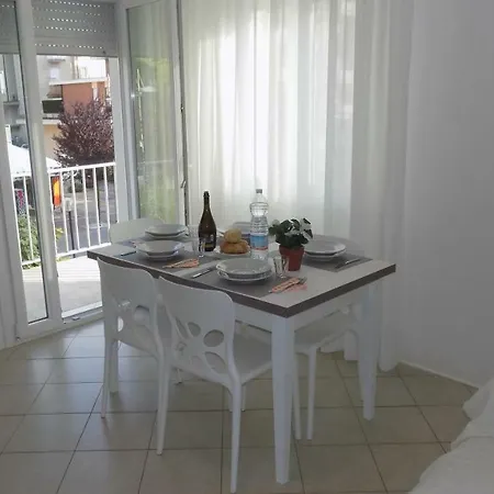 Condominio Rossetto Апартаменты Эраклея-Маре