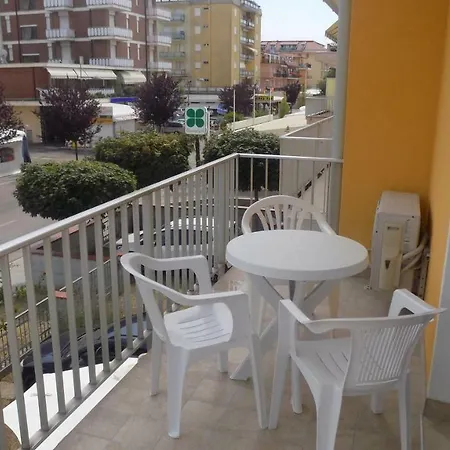 Condominio Rossetto * Эраклея-Маре