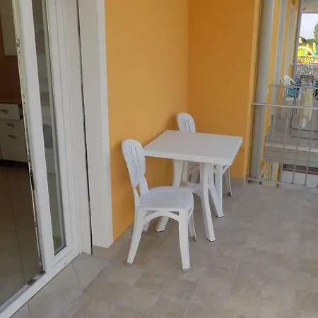 Condominio Rossetto * Эраклея-Маре