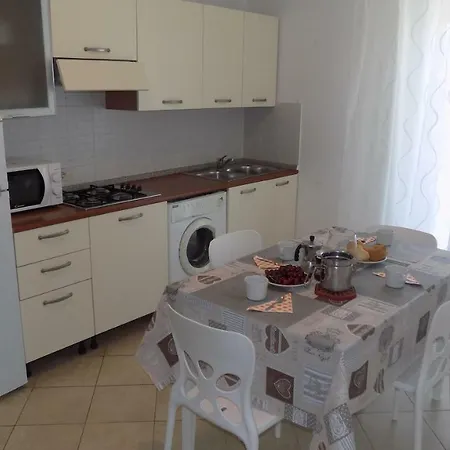 Lägenhet Condominio Rossetto
